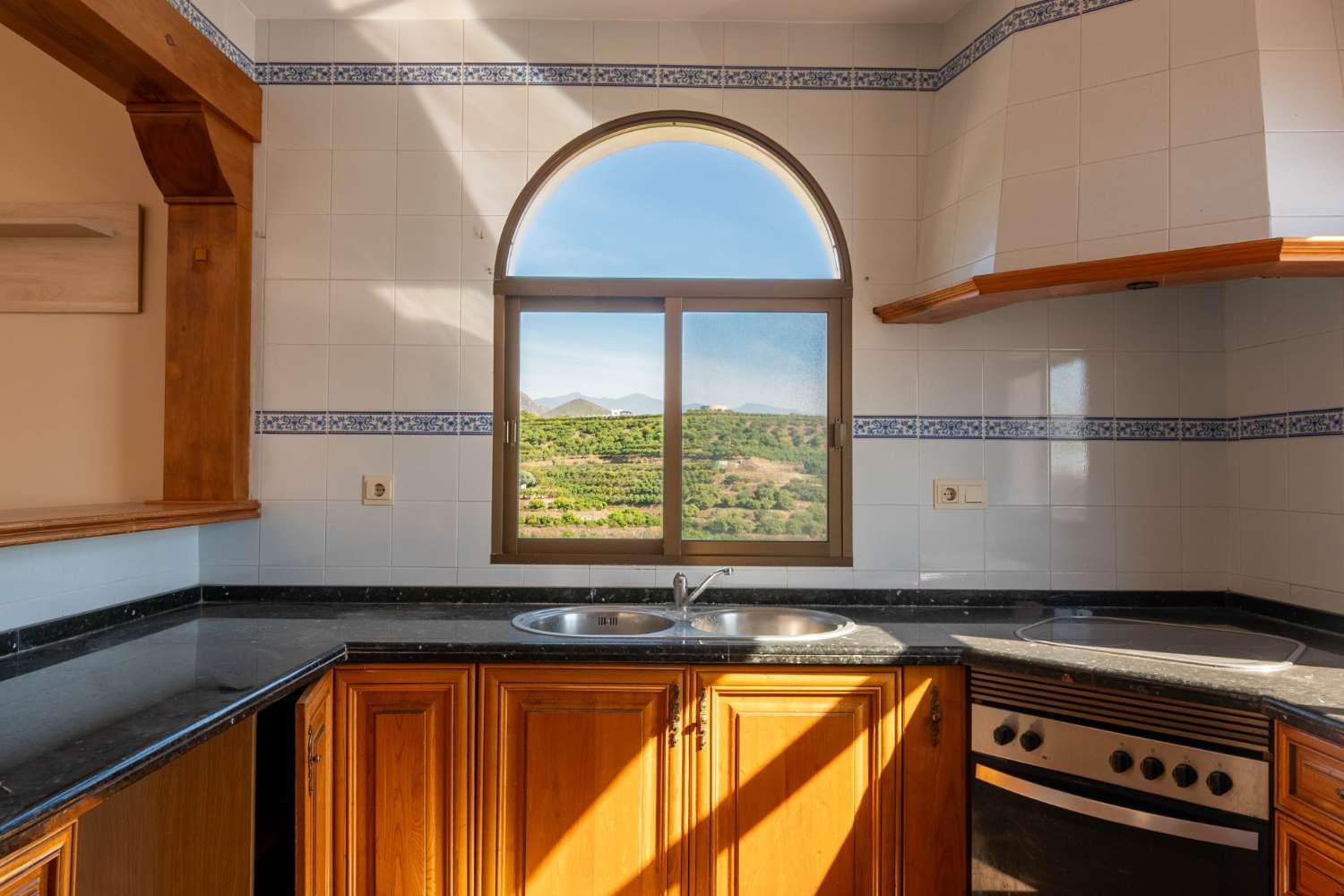 Villa for Sale in Salobreña