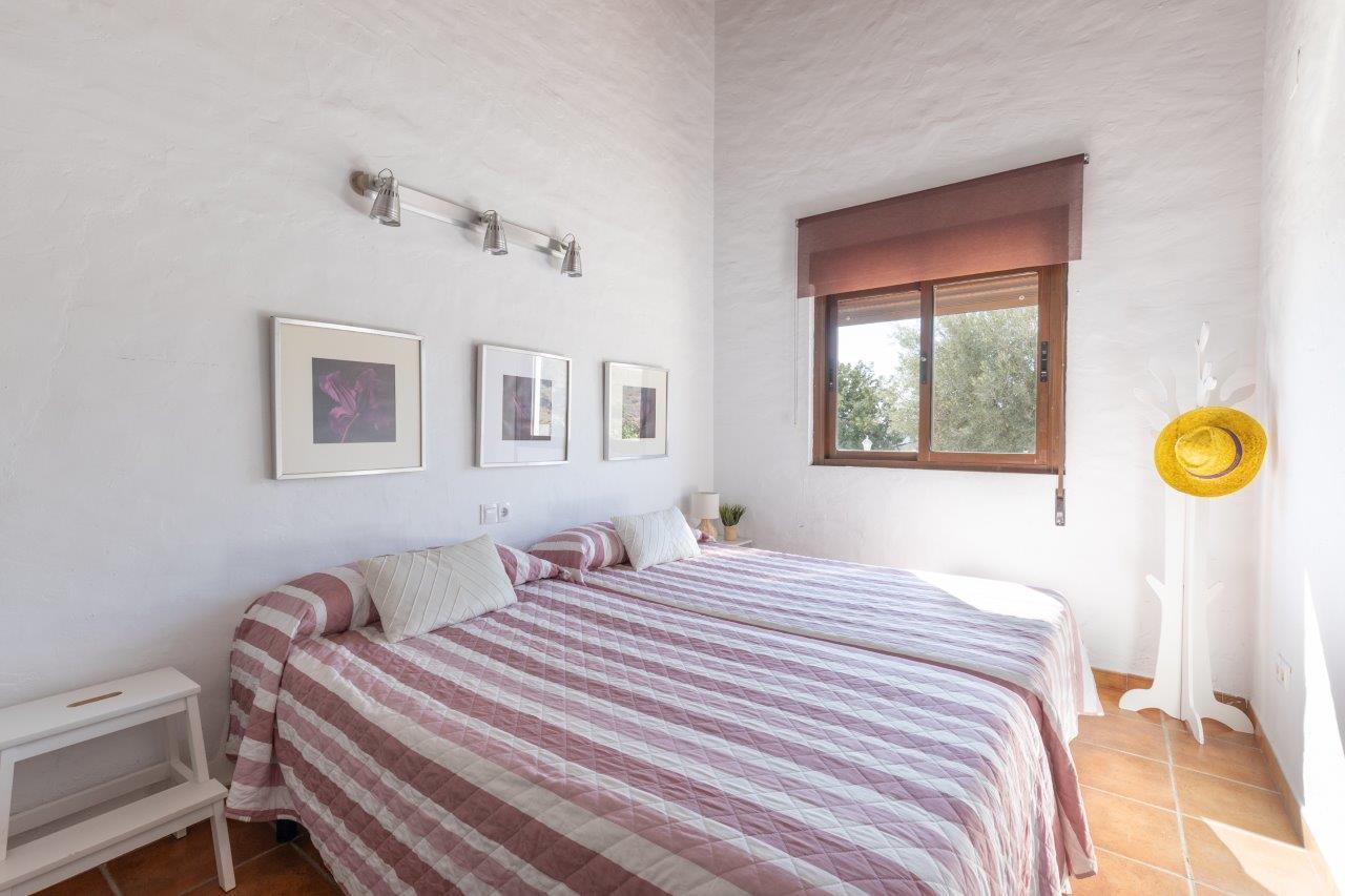 Villa for Sale in Almuñécar
