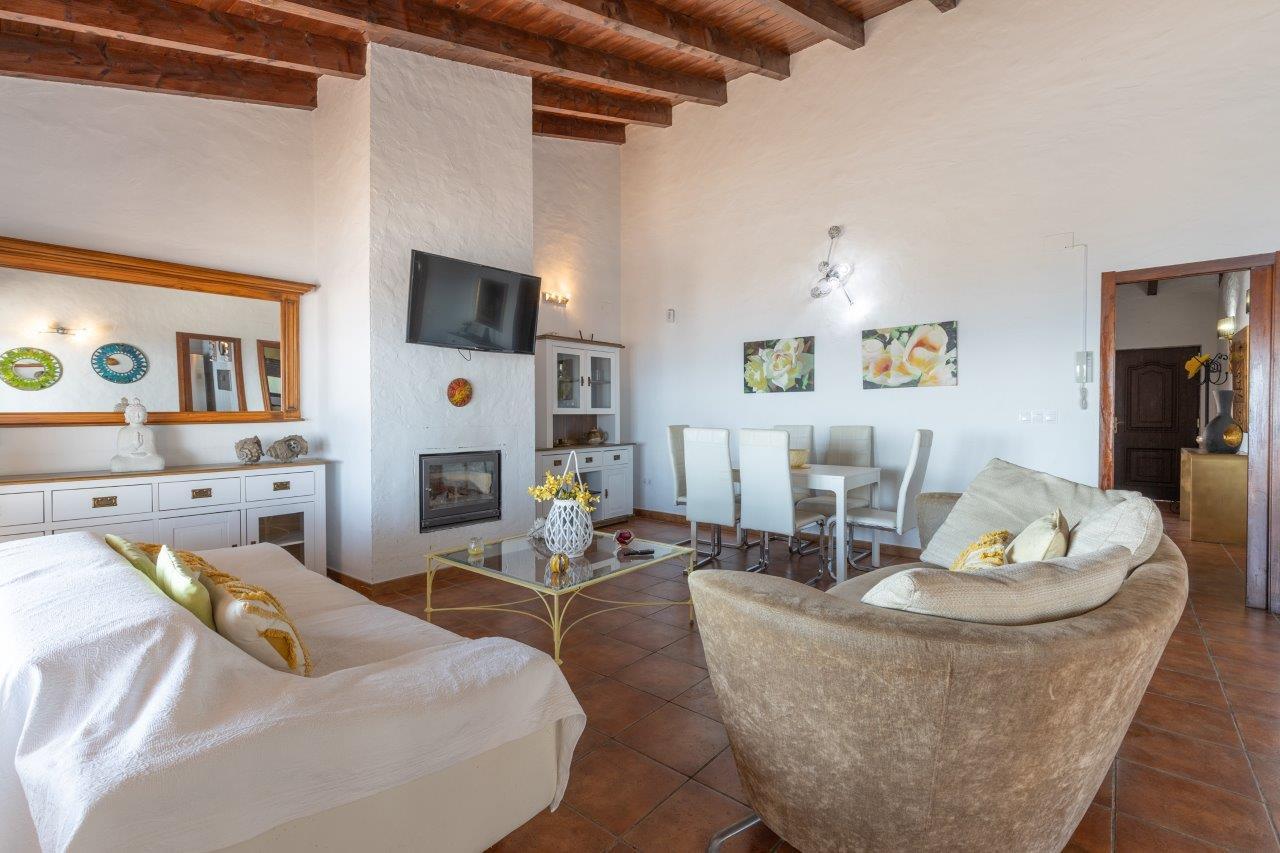 Villa for Sale in Almuñécar