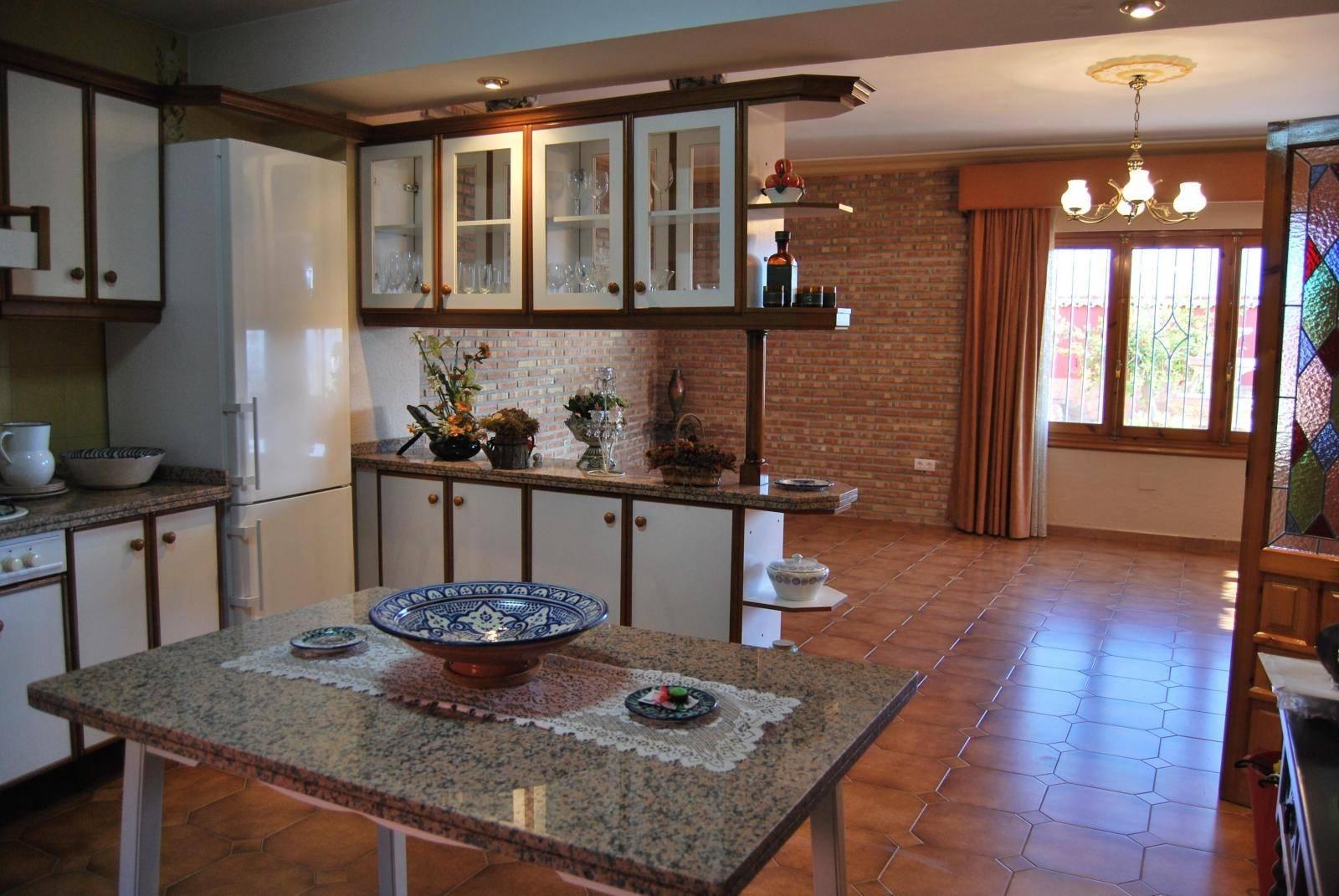 Villa for Sale in Salobreña