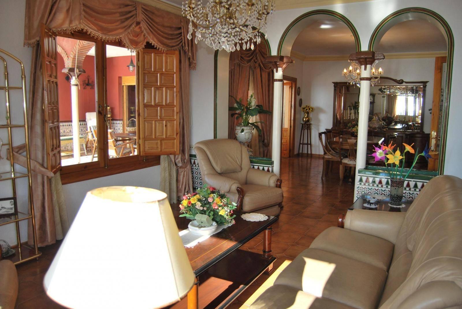 Villa for Sale in Salobreña