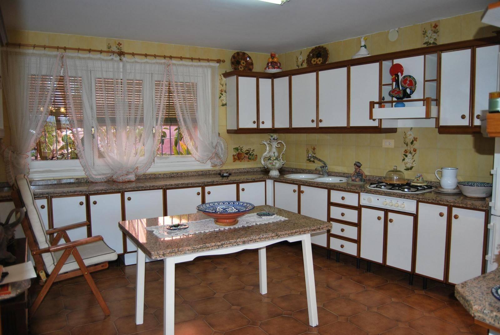 Villa for Sale in Salobreña
