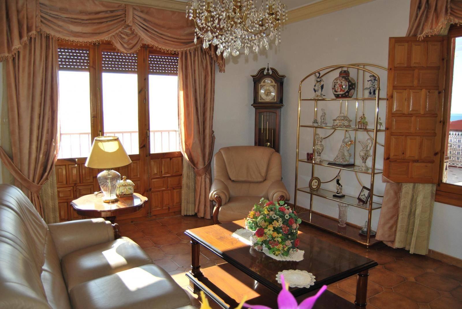 Villa for Sale in Salobreña
