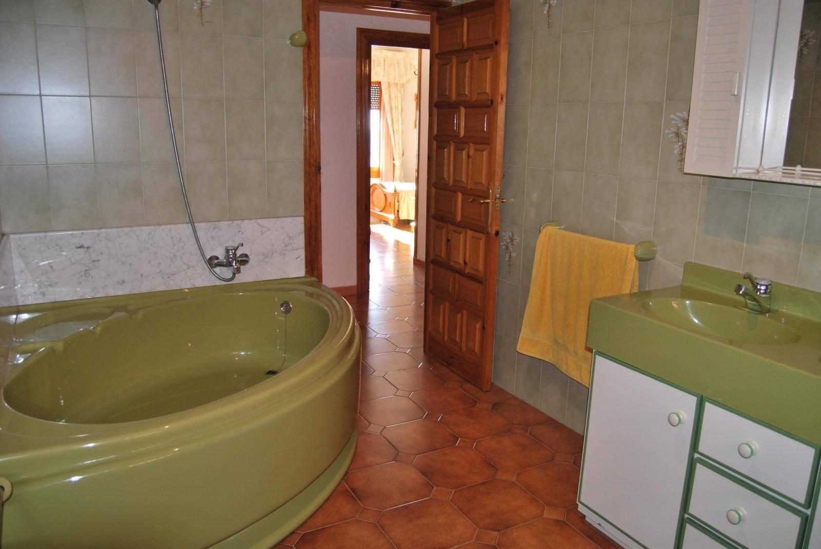 Villa for Sale in Salobreña