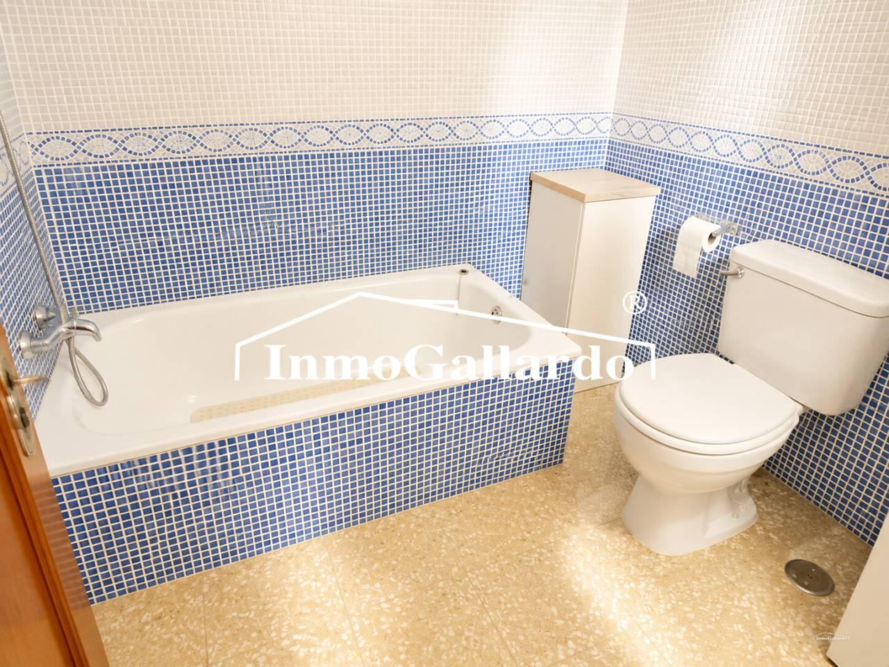 Flat for Sale in Vélez-Málaga
