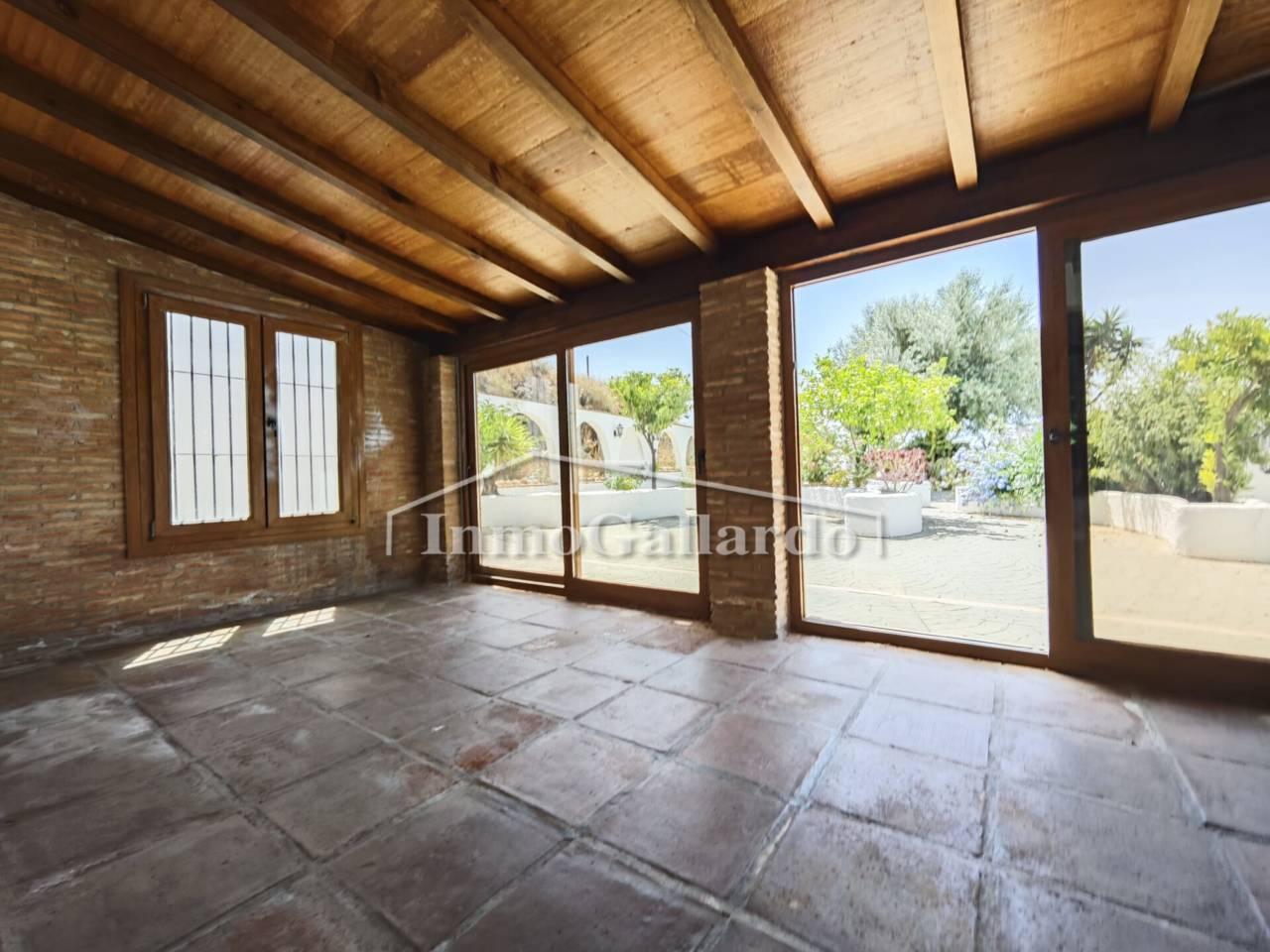 Chalet for Sale in Viñuela