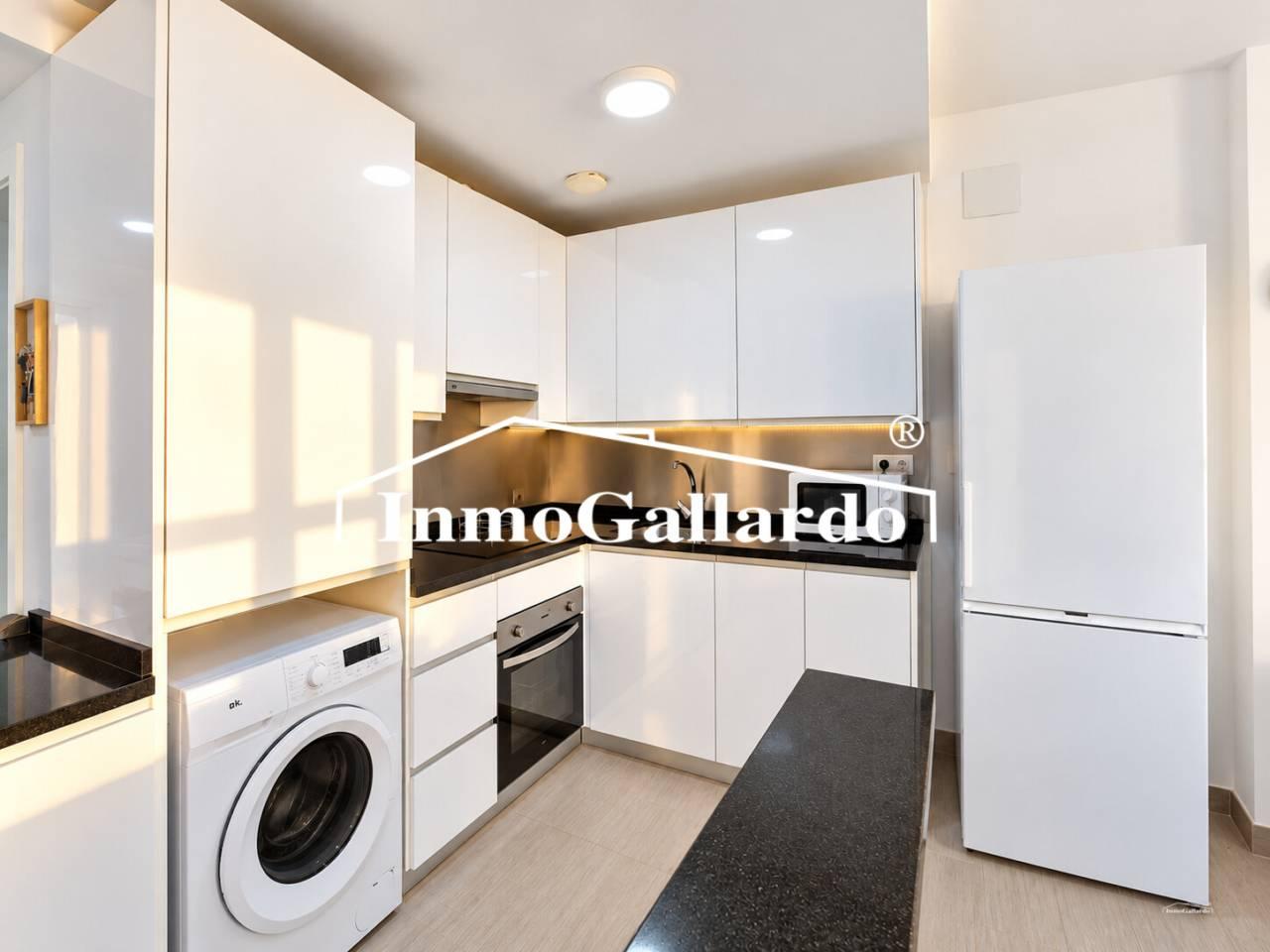 Flat for Sale in Rincón de la Victoria