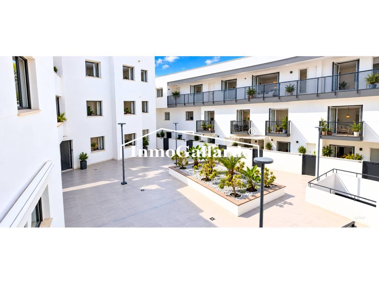 Flat for Sale in Rincón de la Victoria