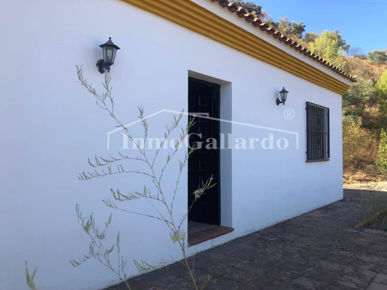 House for Sale in Casabermeja