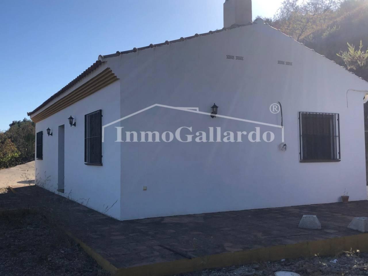 House for Sale in Casabermeja