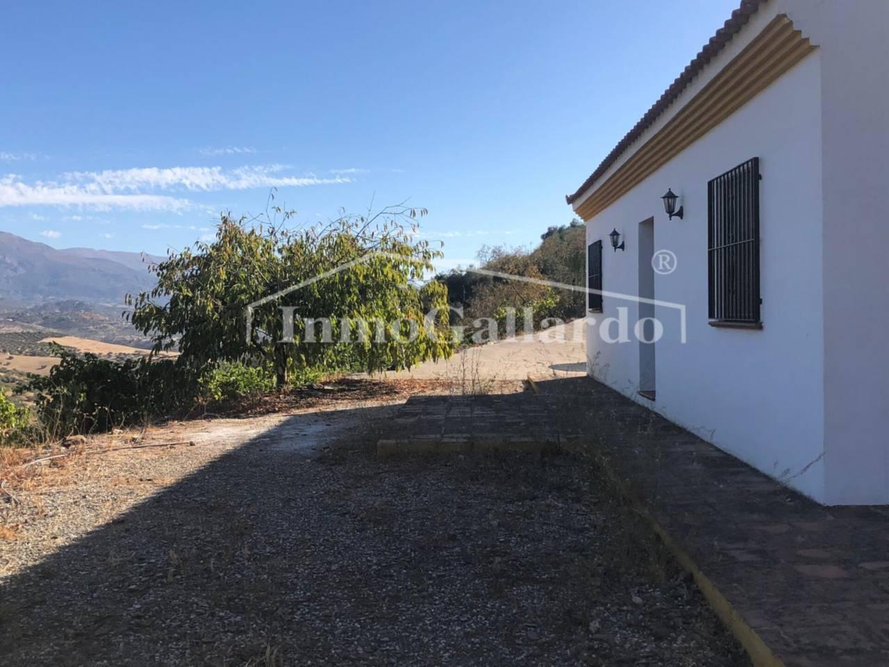 House for Sale in Casabermeja