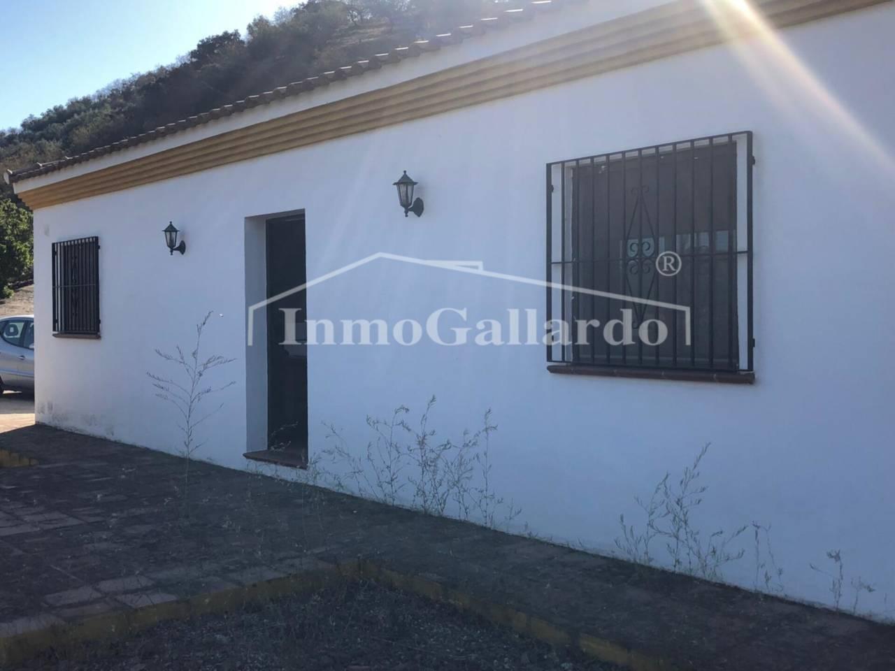 House for Sale in Casabermeja