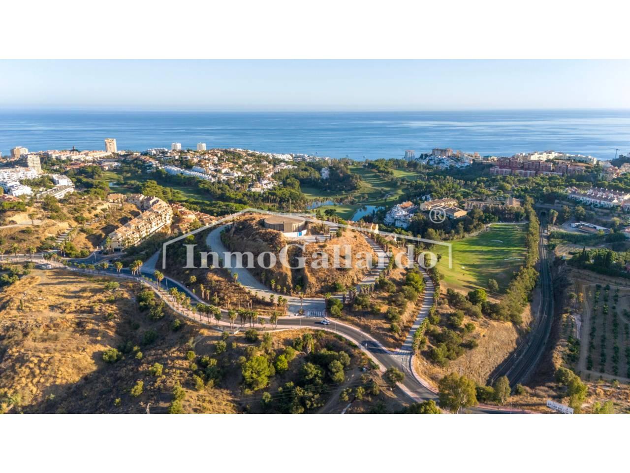 Flat for Sale in Benalmádena