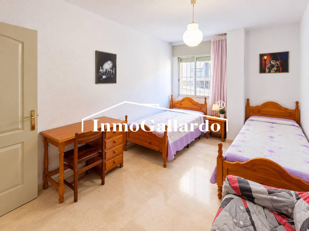 Flat for Sale in Rincón de la Victoria