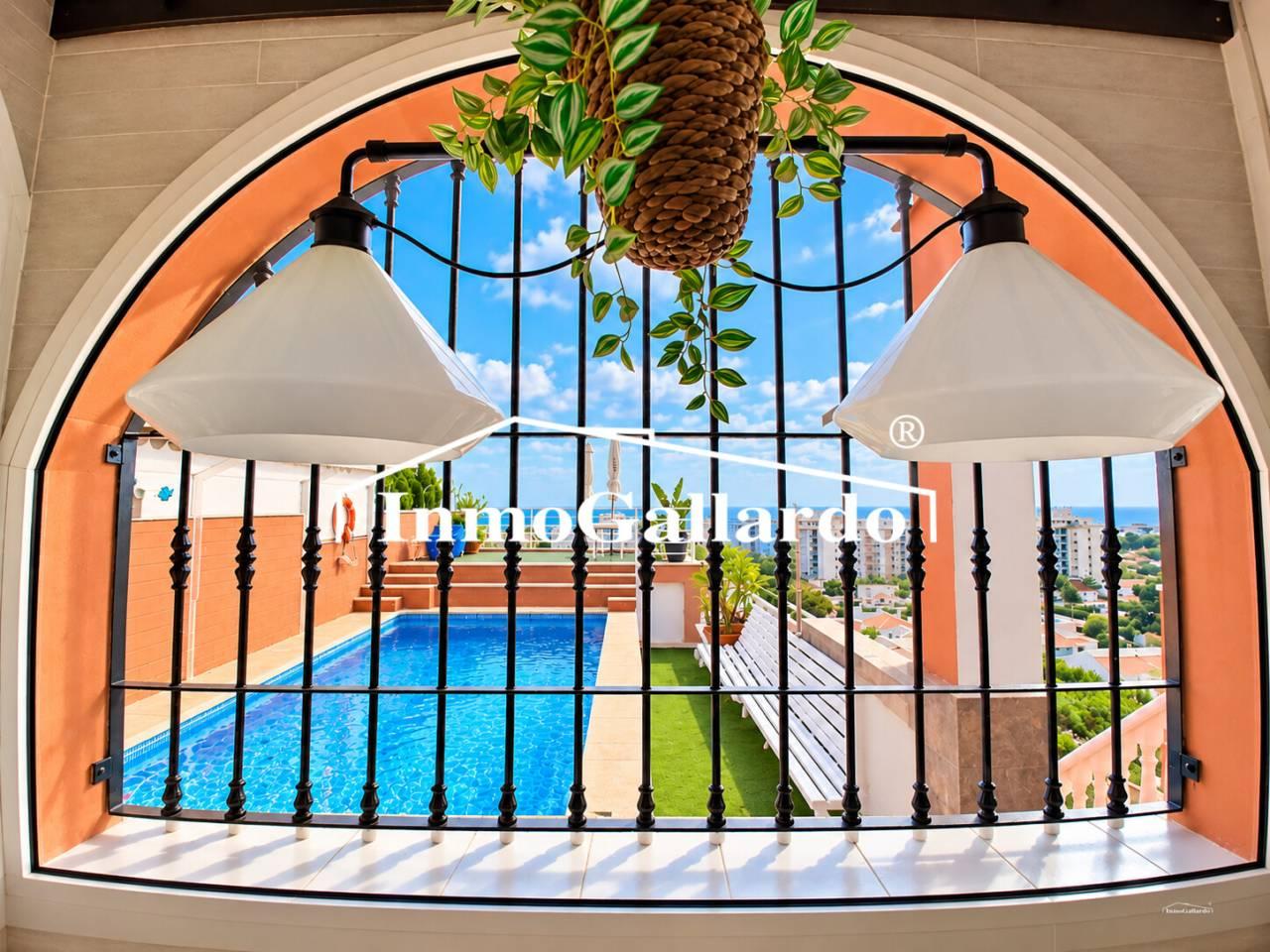 Chalet en Venta en Rincón de la Victoria