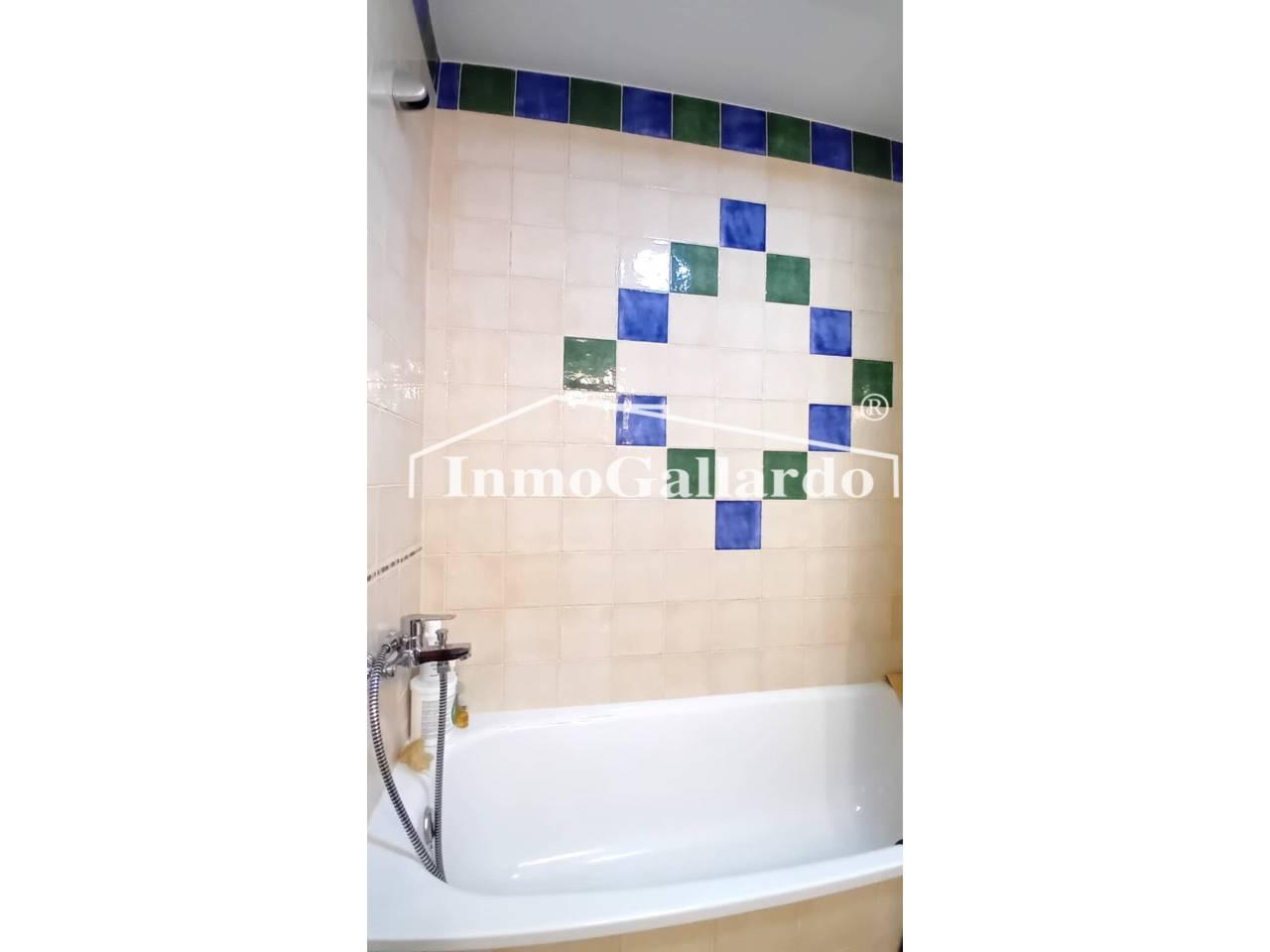 Flat for Sale in Rincón de la Victoria