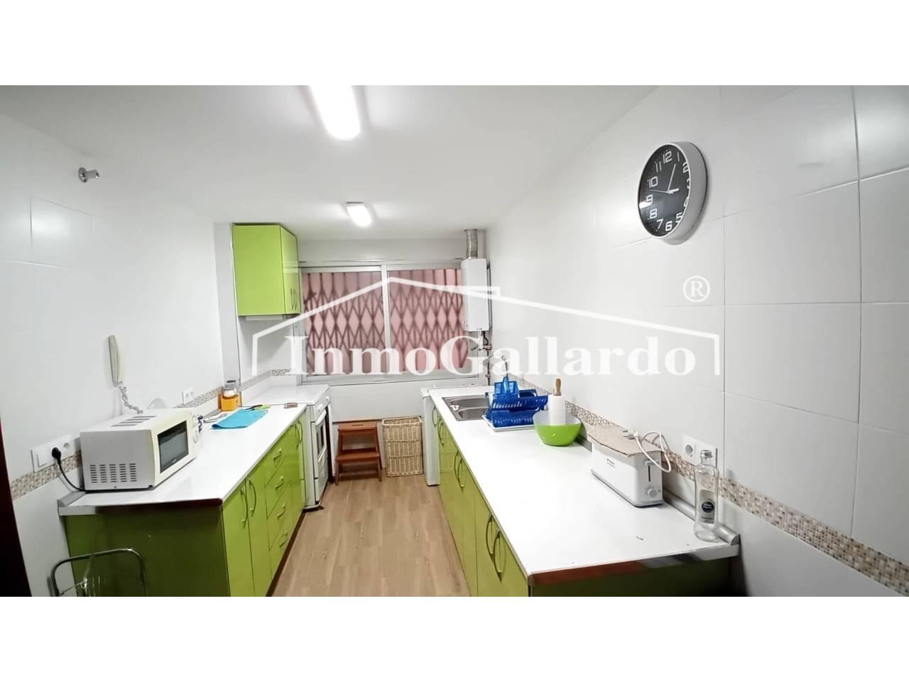 Flat for Sale in Rincón de la Victoria