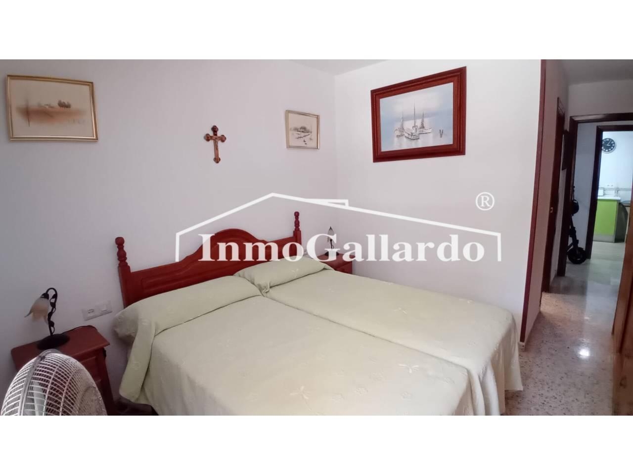 Flat for Sale in Rincón de la Victoria