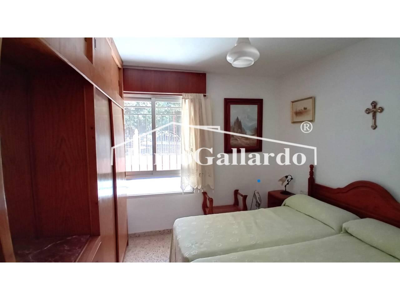 Flat for Sale in Rincón de la Victoria