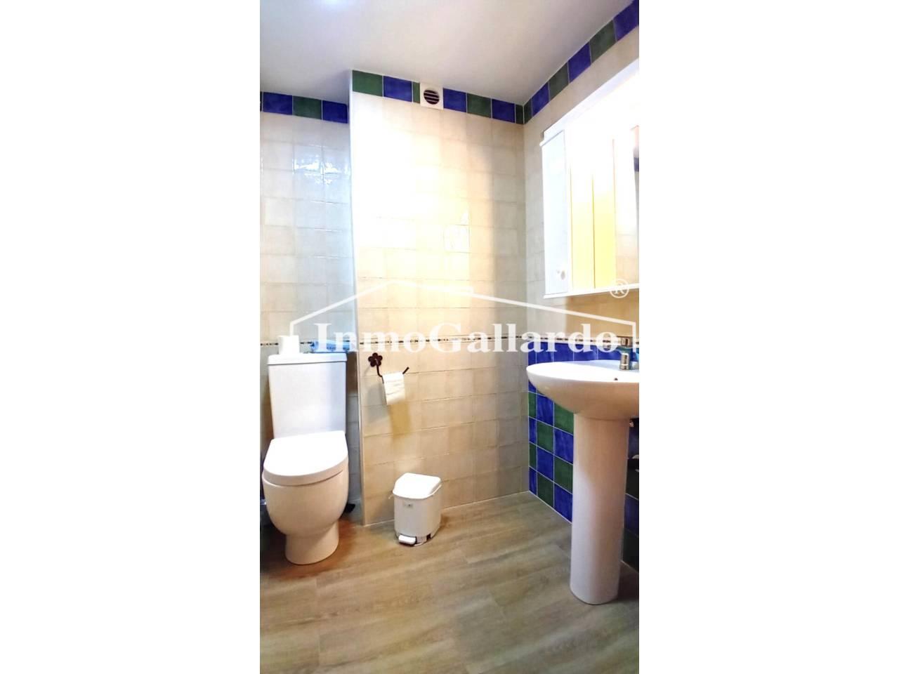 Flat for Sale in Rincón de la Victoria