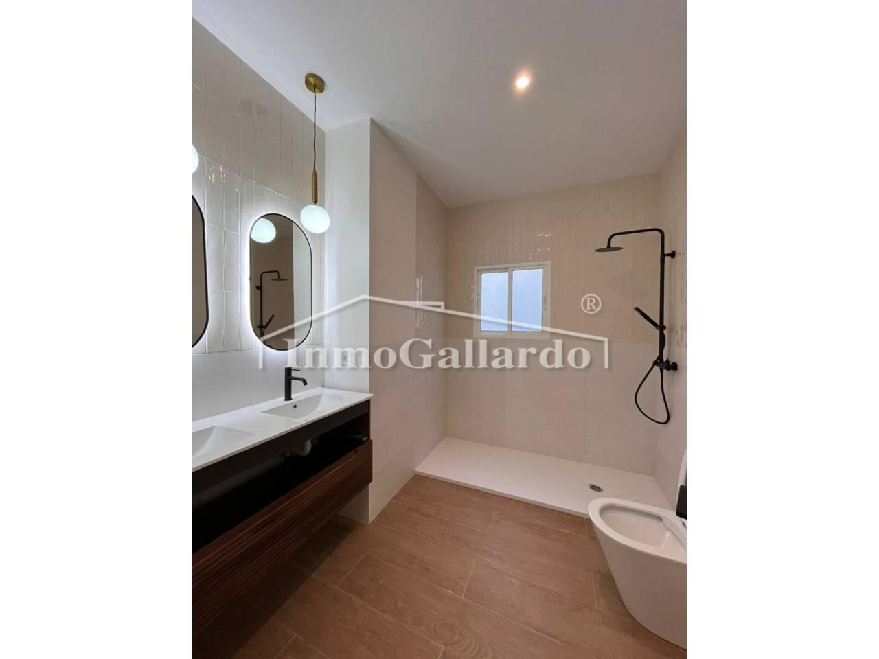 Flat for Sale in Málaga