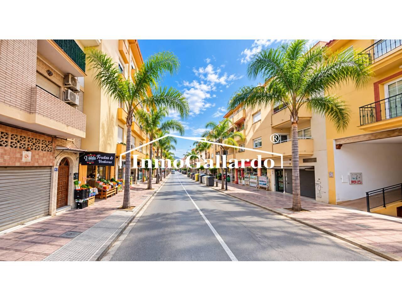 Flat for Sale in Rincón de la Victoria