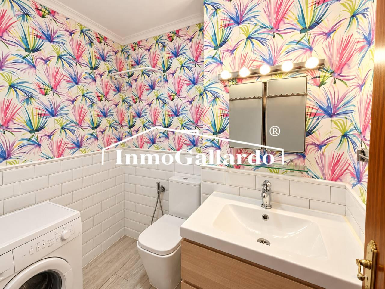 Flat for Sale in Rincón de la Victoria