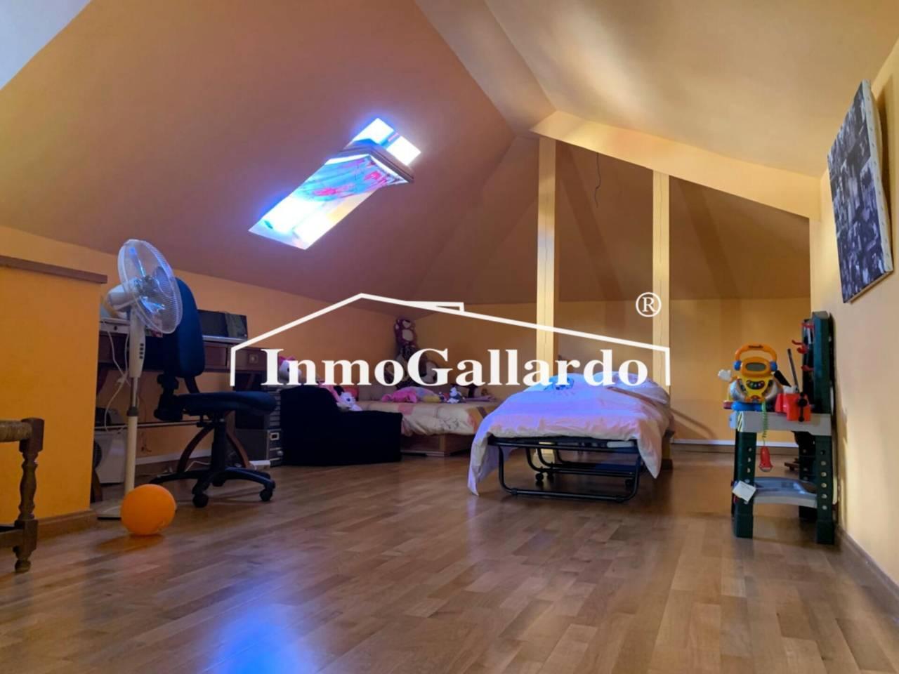Semi-detached House for Sale in Málaga