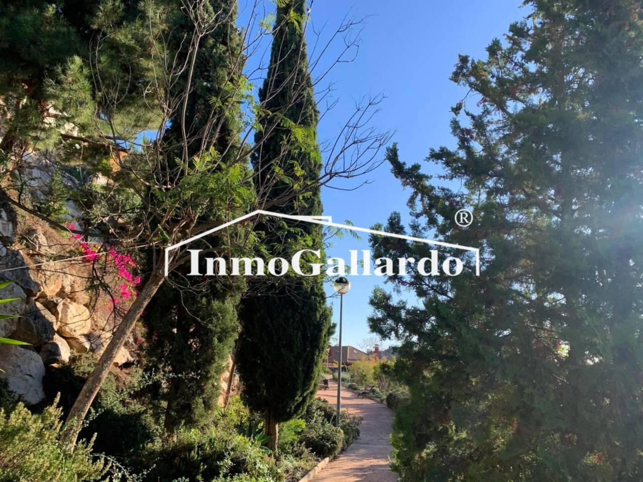 Semi-detached House for Sale in Málaga