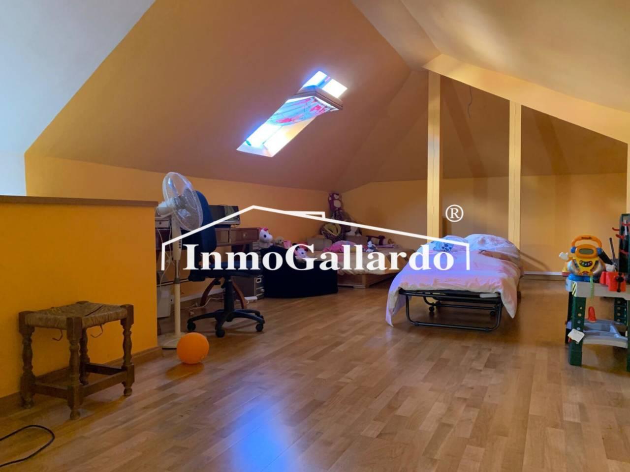 Semi-detached House for Sale in Málaga