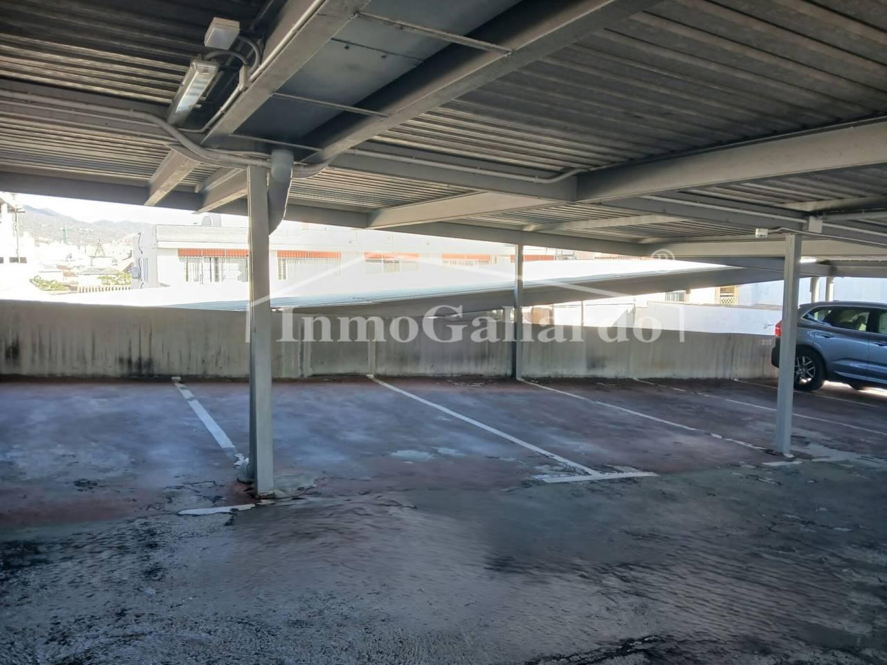 Garage for Sale in Málaga