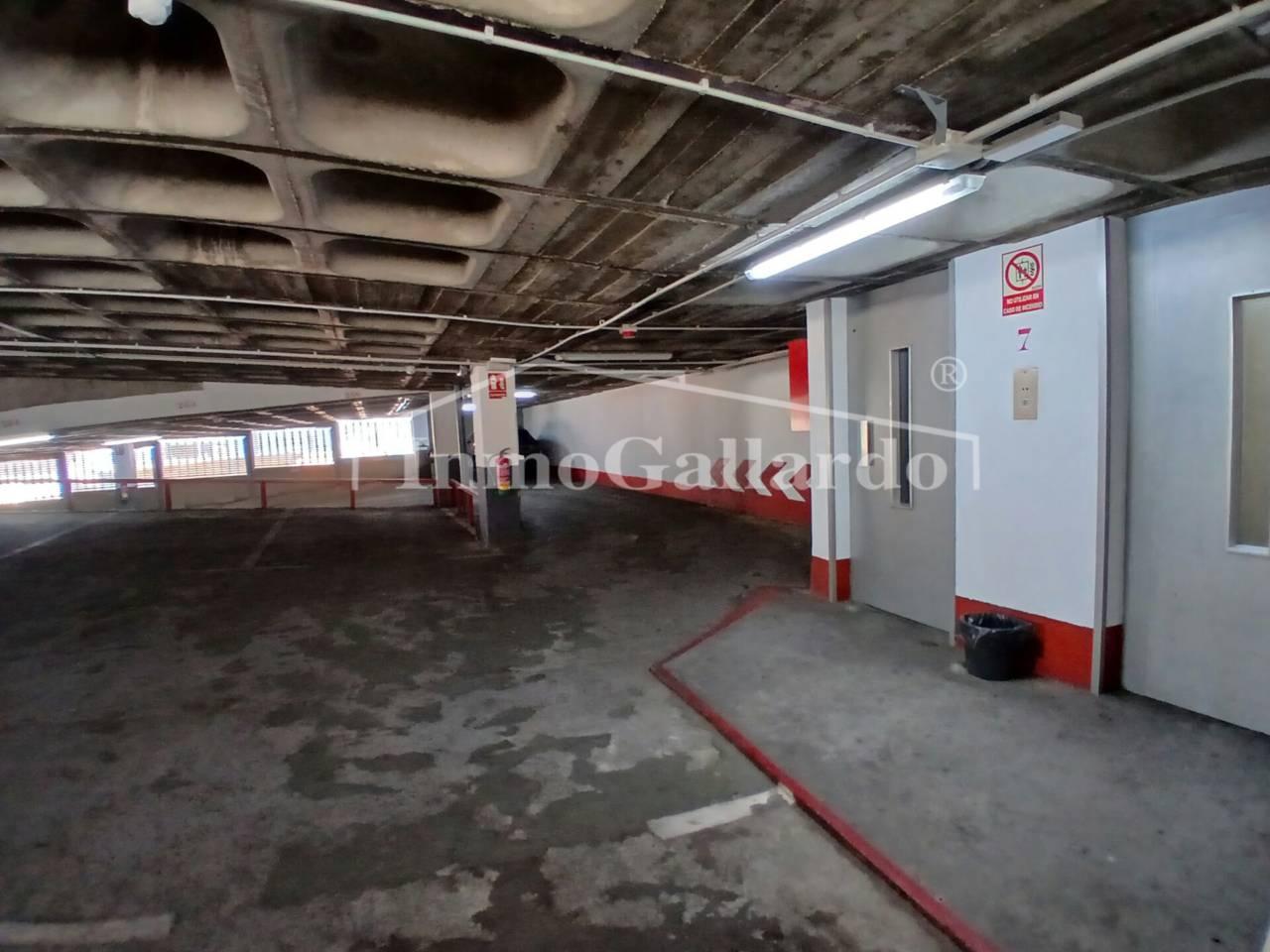 Garage for Sale in Málaga