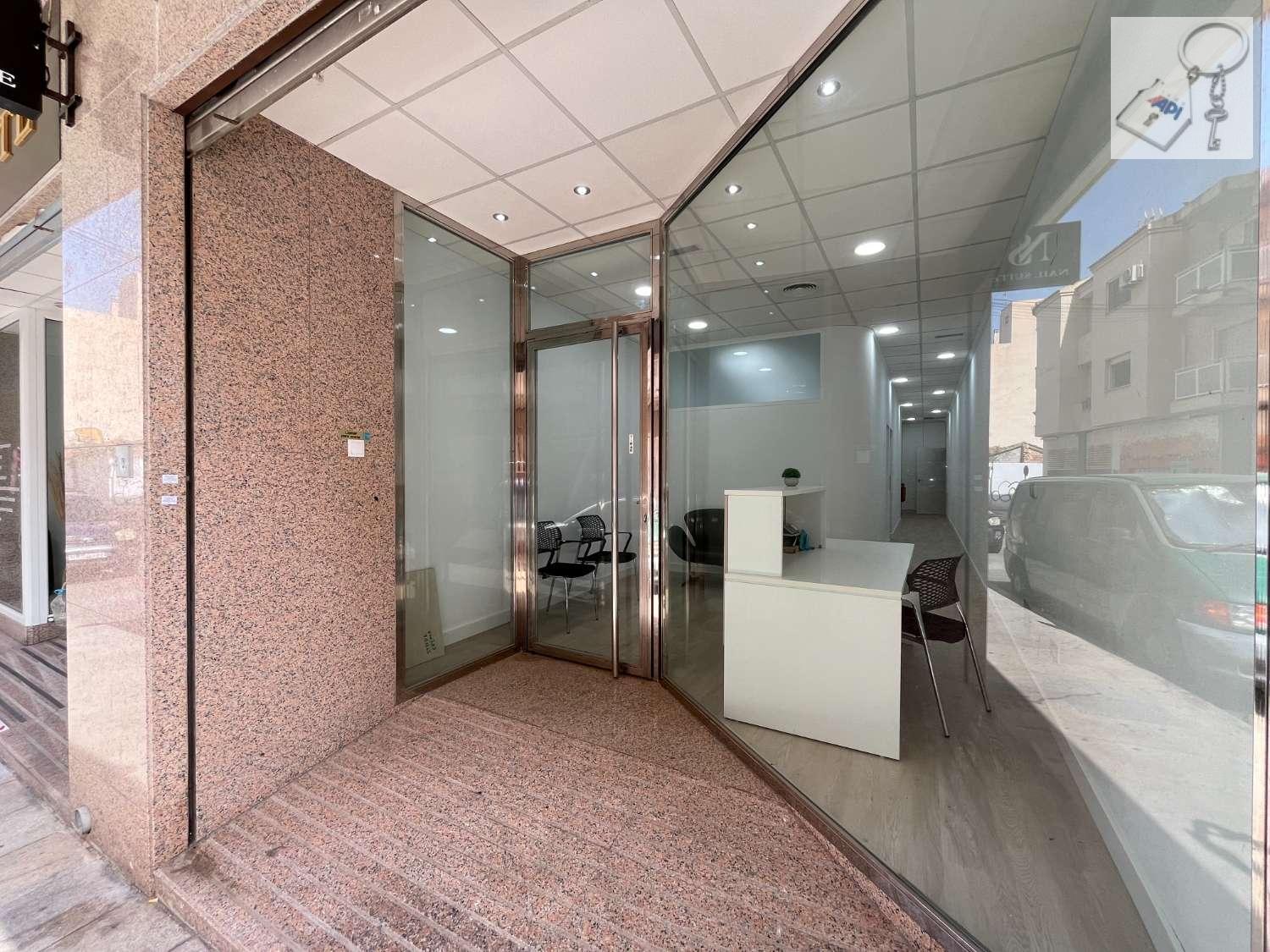 Premise for Sale in Torrevieja