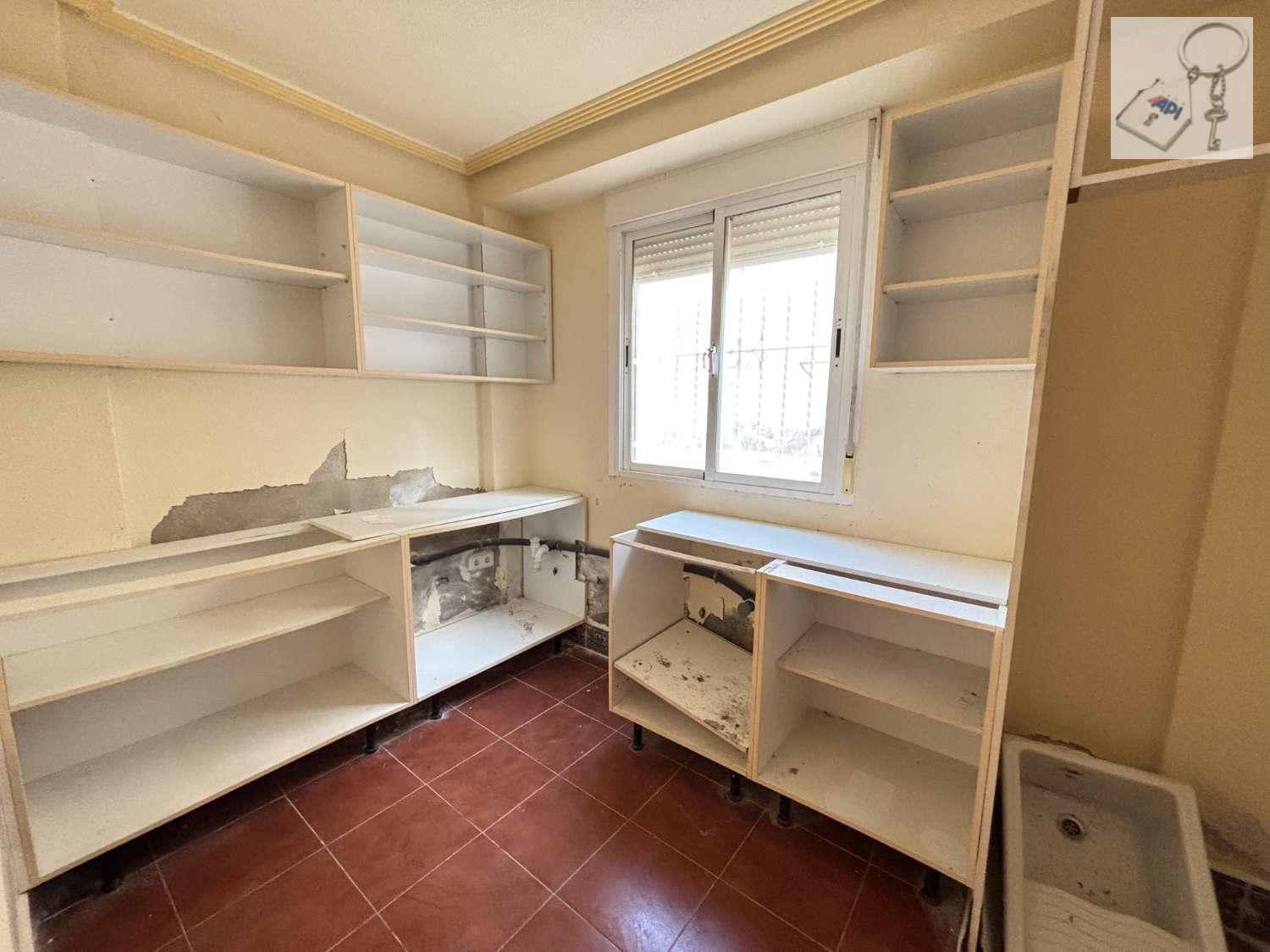 Chalet for Sale in San Miguel de Salinas