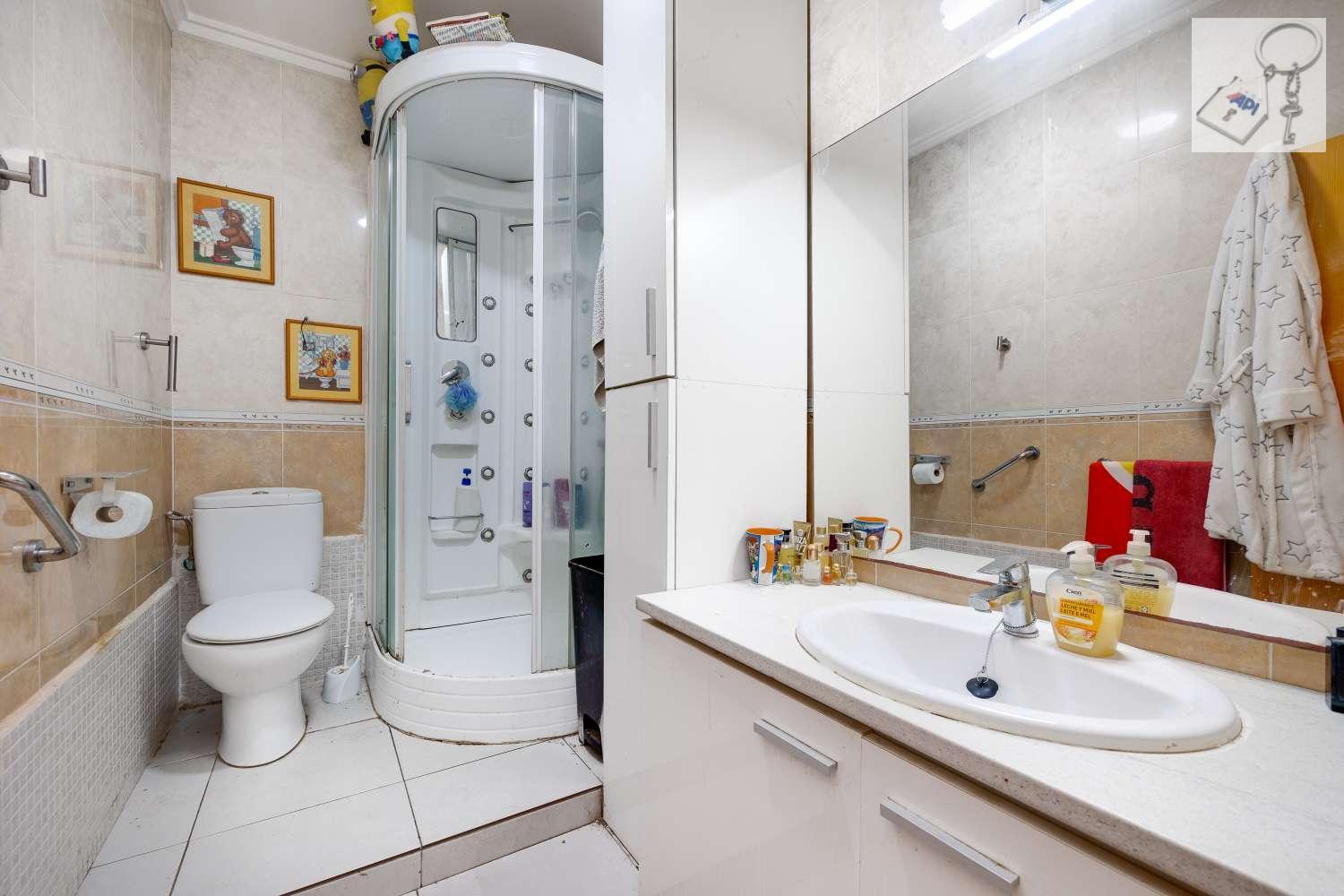 Premise for Sale in Torrevieja