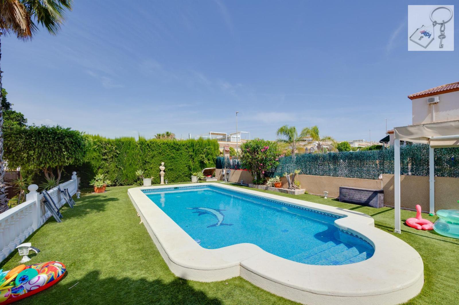 Chalet en Venta en San Fulgencio