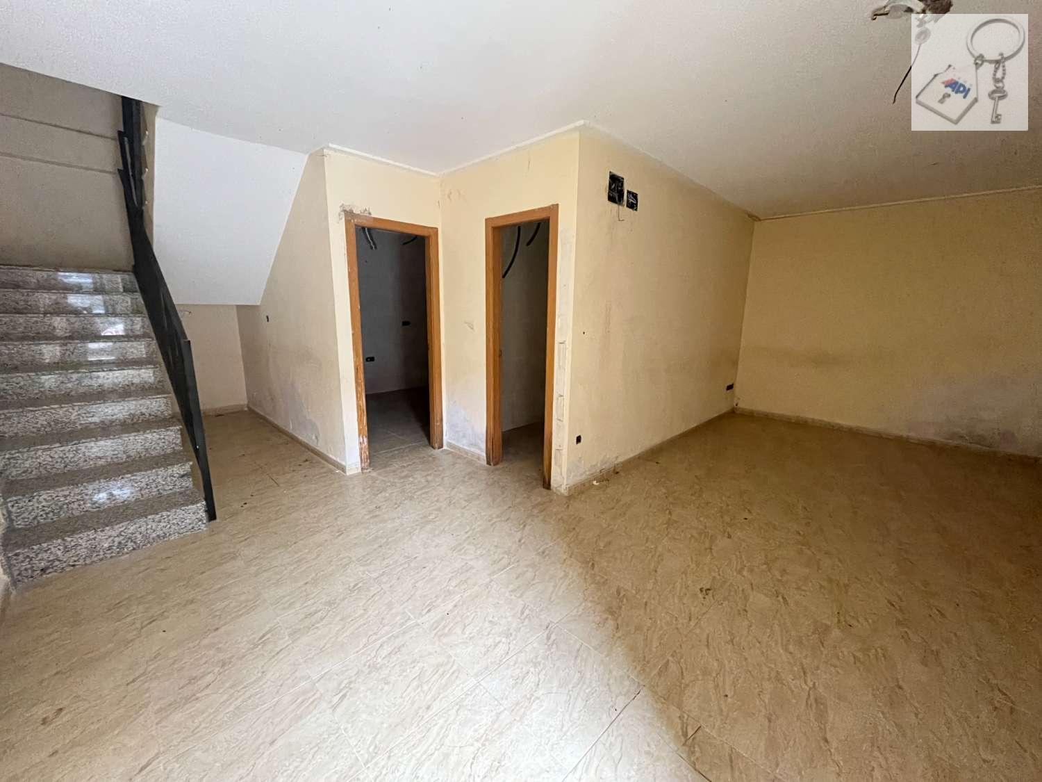 Duplex for Sale in Crevillent