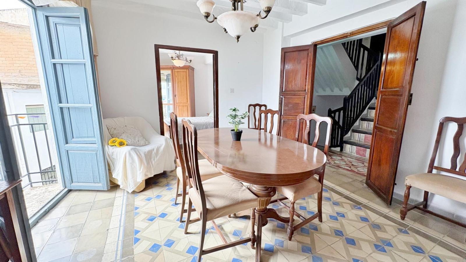 House for Sale in Válor