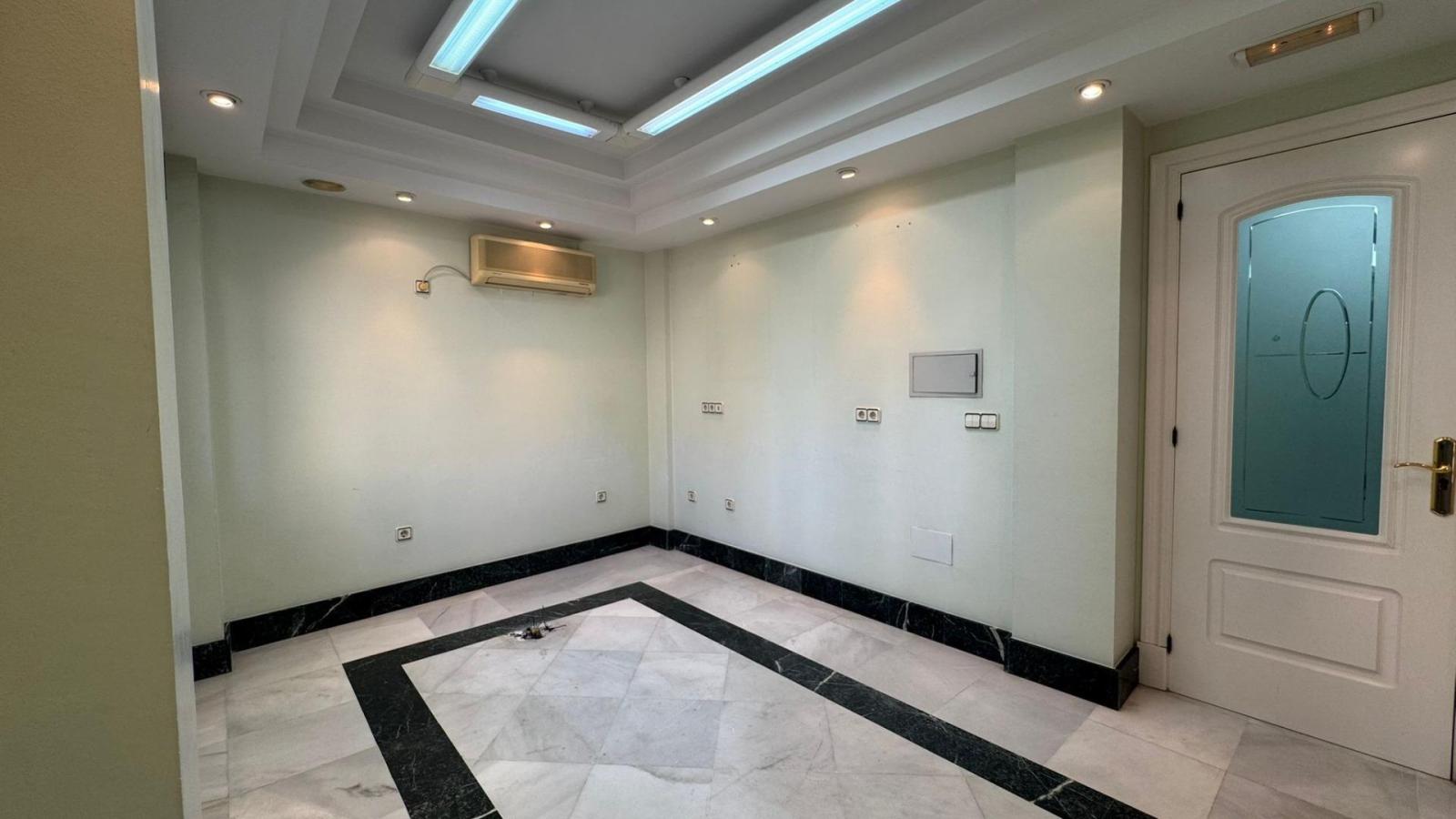 Piso en Venta en Almería