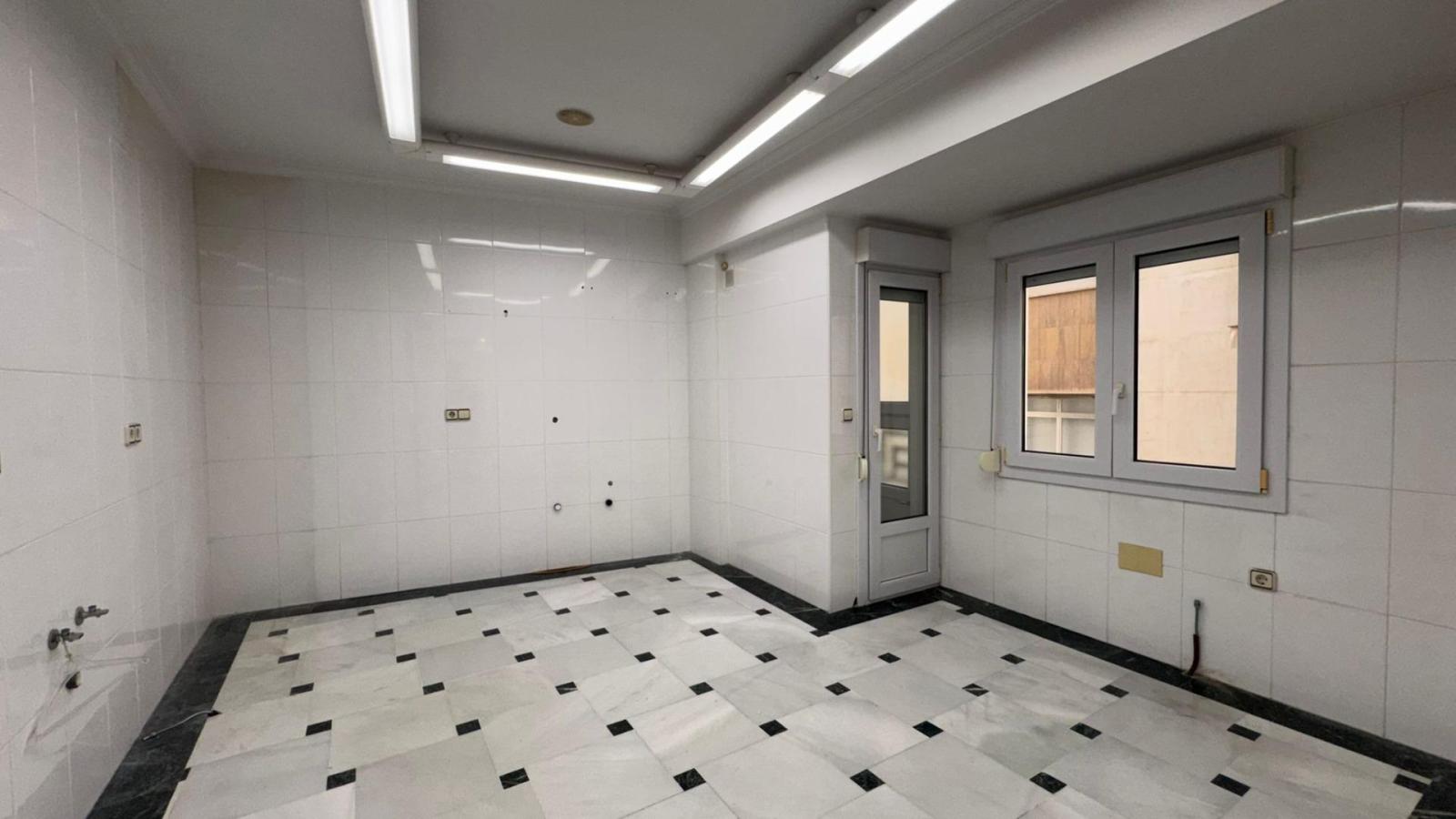 Piso en Venta en Almería