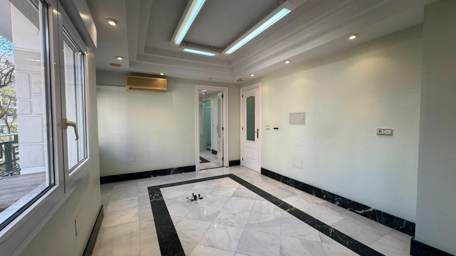 Piso en Venta en Almería