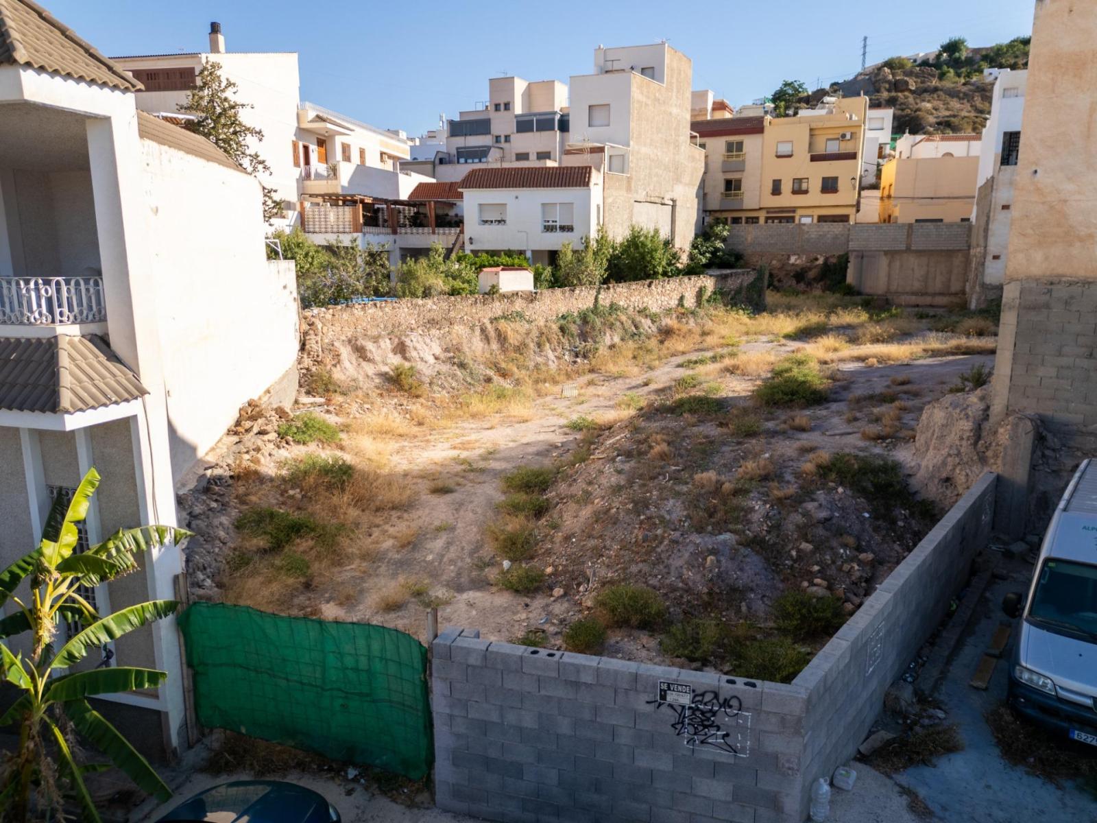 Plot for Sale in Alhama de Almería