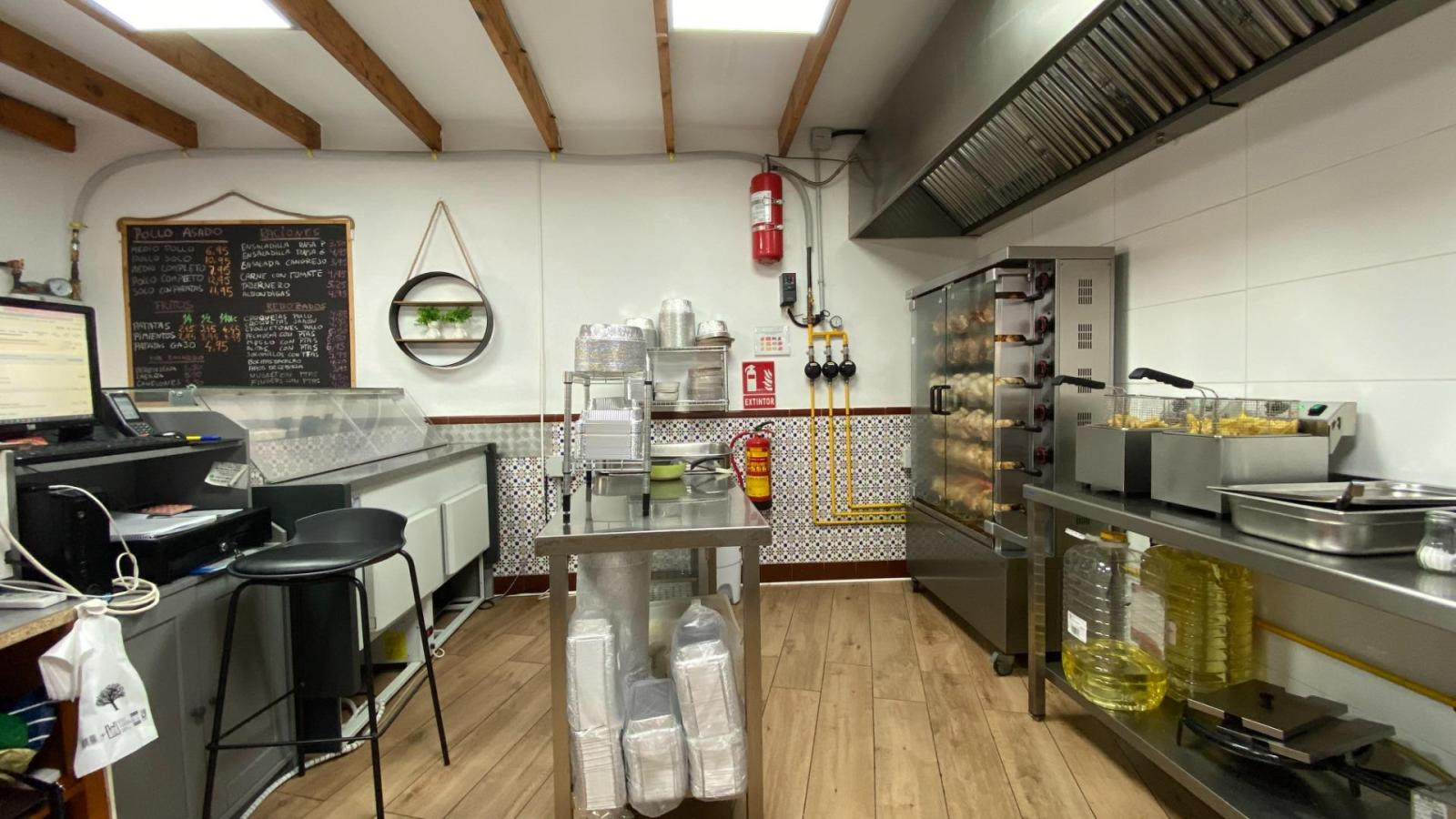 Premise for Rent in Almería