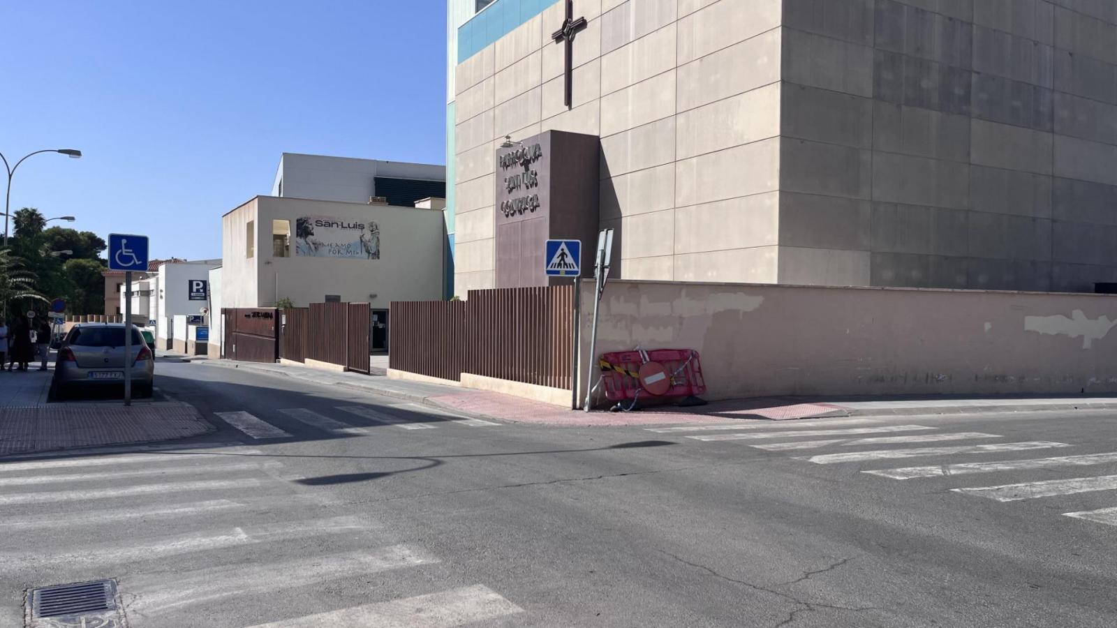 Garage for Sale in Almería