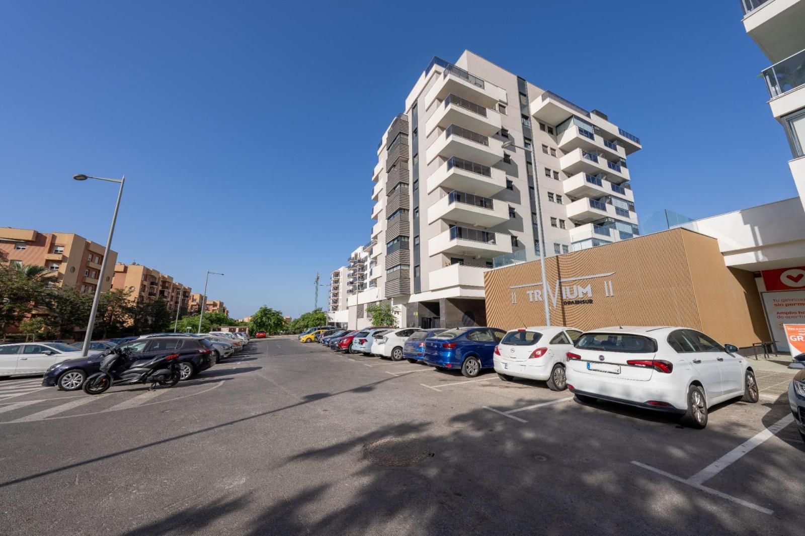 Flat for Sale in Almería