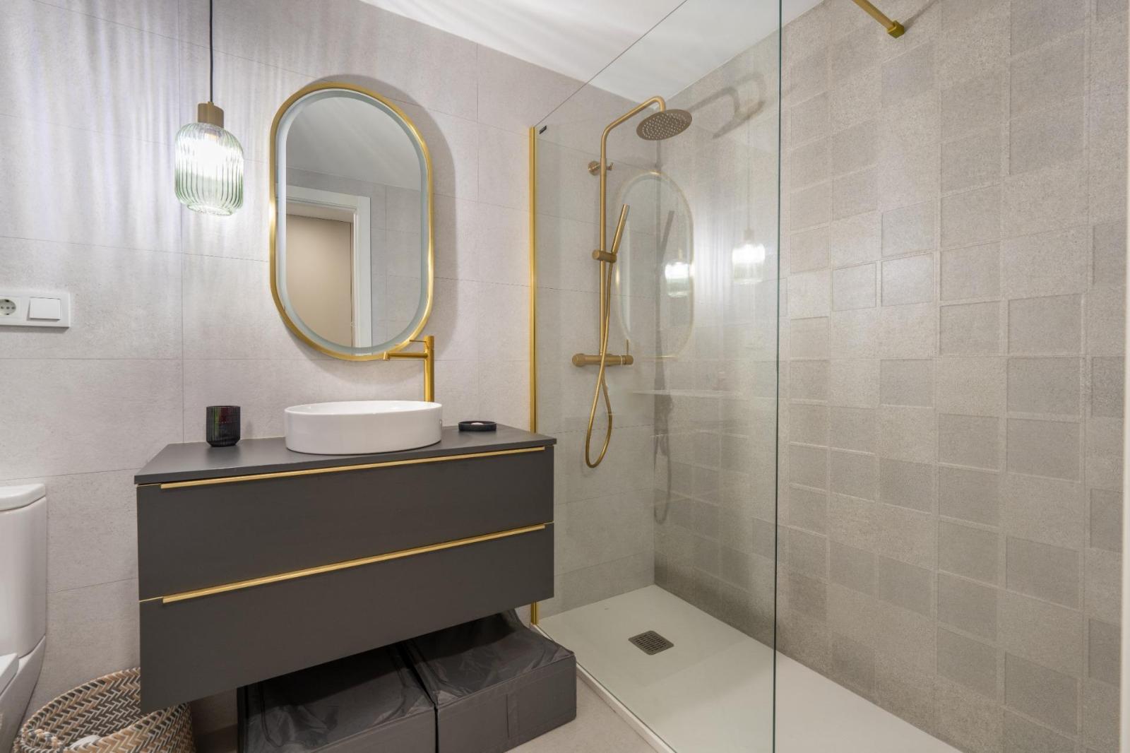 Flat for Sale in Almería