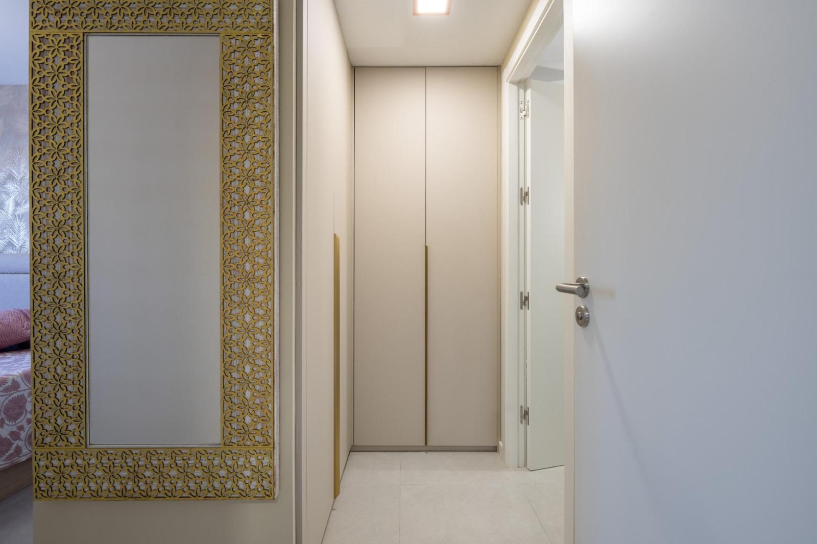 Flat for Sale in Almería
