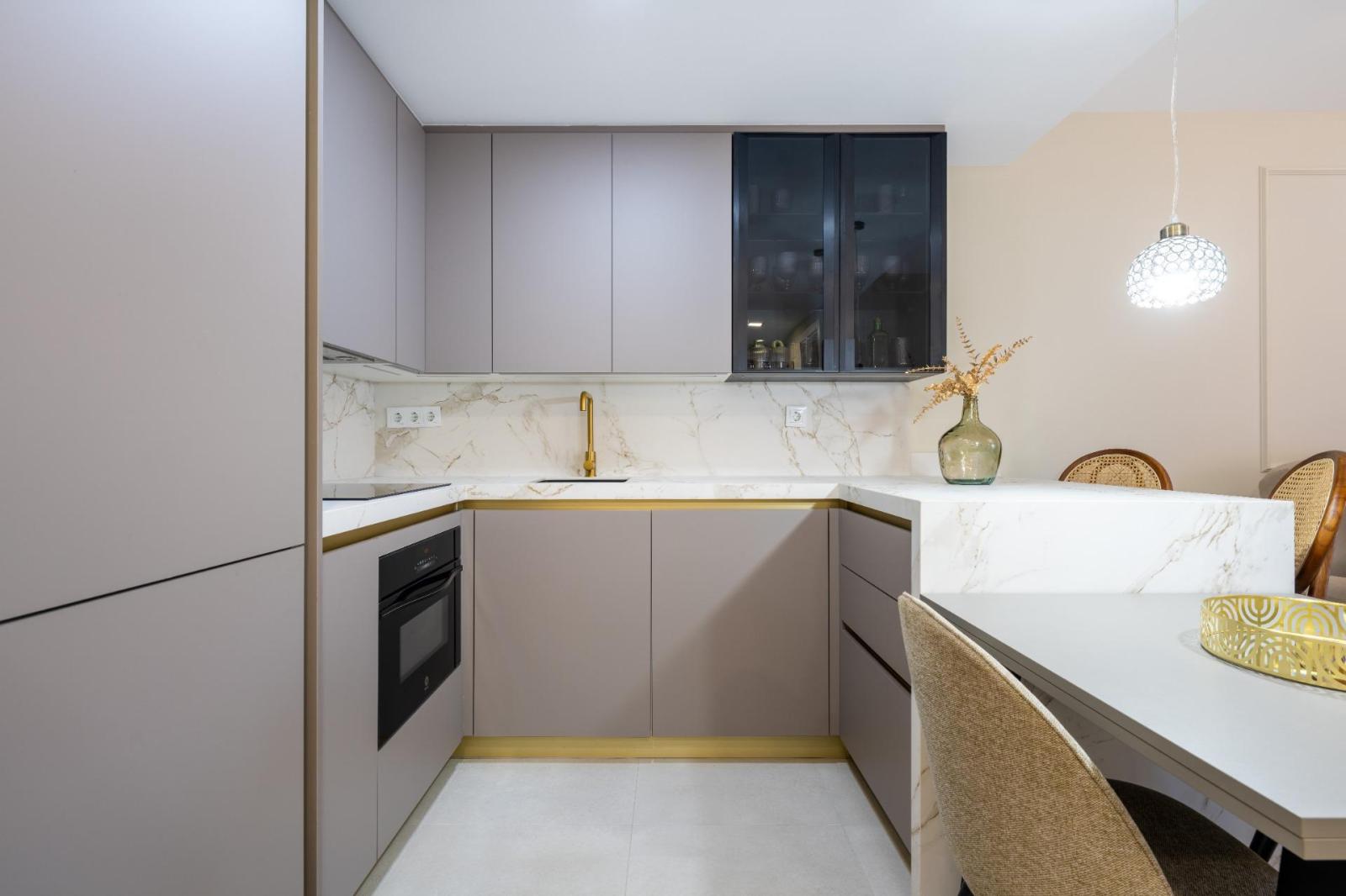 Flat for Sale in Almería