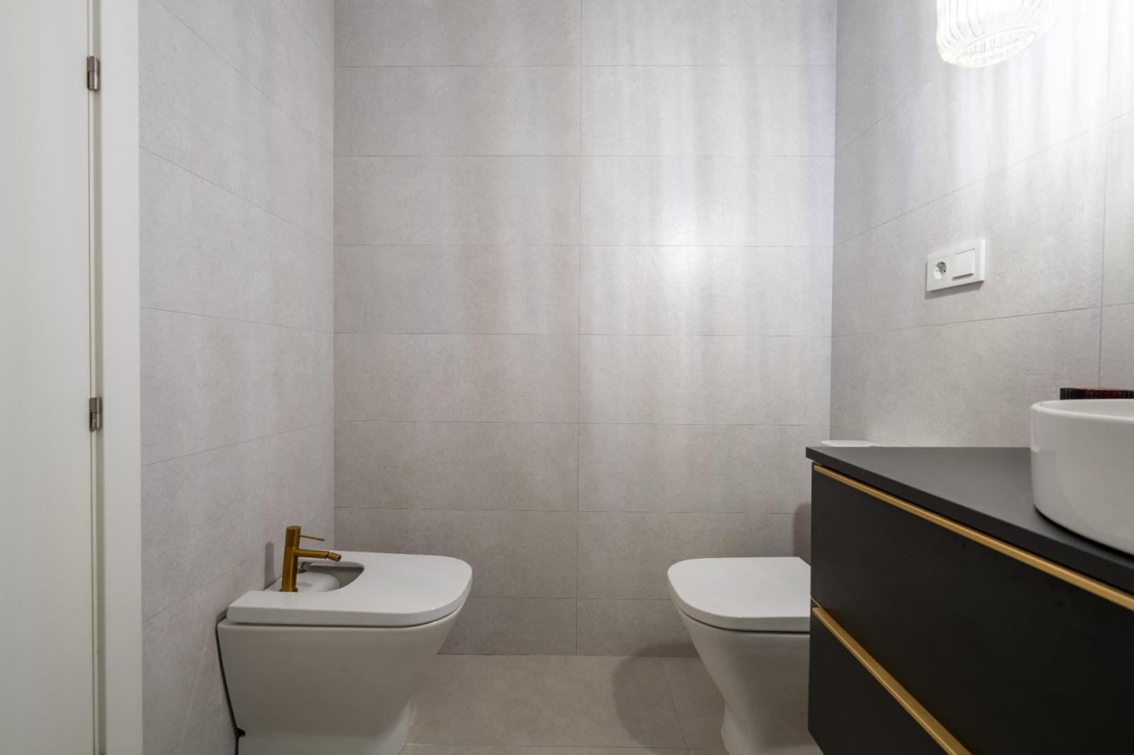 Flat for Sale in Almería