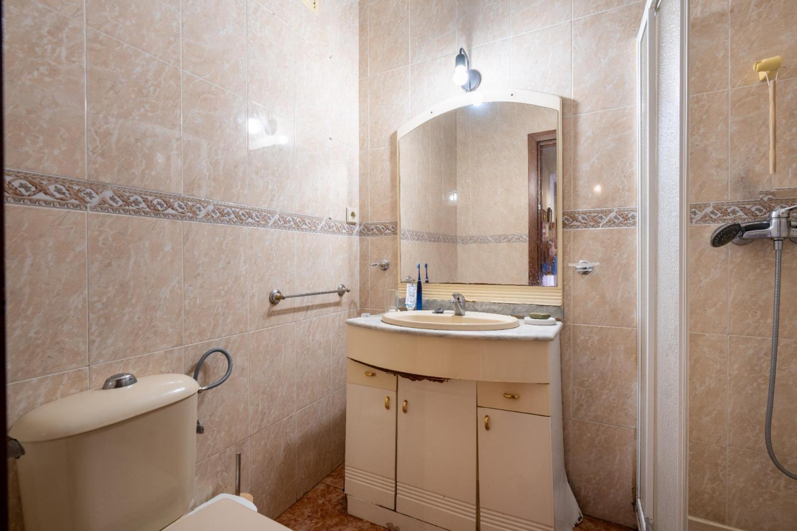 Flat for Sale in Almería